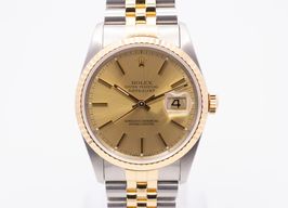 Rolex Datejust 36 16233 (1993) - Champagne wijzerplaat 36mm Goud/Staal