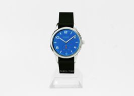 NOMOS Club Automat 777 (2024) - Blue dial 42 mm Steel case