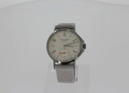 NOMOS Ahoi Neomatik 560 (2024) - Zilver wijzerplaat 36mm Staal