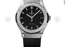 Hublot Classic Fusion 542.NX.1171.RX (2020) - Black dial 42 mm Titanium case
