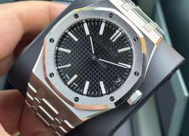 Audemars Piguet Royal Oak Selfwinding 15510ST.OO.1320ST.07 (2025) - Zwart wijzerplaat 41mm Staal