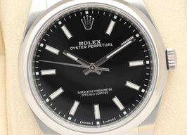 Rolex Oyster Perpetual 114300 (2020) - Black dial 39 mm Steel case