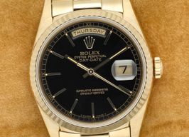 Rolex Day-Date 36 18238 (1996) - Black dial 36 mm Yellow Gold case