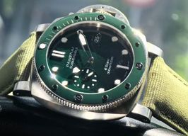 Panerai Luminor Submersible PAM01287 -
