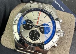 Breitling Chronomat 42 AB0134101G1A1 (2024) - Zilver wijzerplaat 42mm Staal