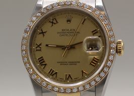 Rolex Datejust 36 16233 (1995) - Champagne dial 36 mm Gold/Steel case