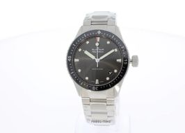 Blancpain Fifty Fathoms Bathyscaphe 5000-1110-71S (2024) - Zwart wijzerplaat 43mm Staal