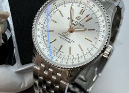 Breitling Navitimer A17395F41G1A1 (2023) - Zilver wijzerplaat 35mm Staal