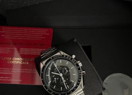Omega Speedmaster 310.30.42.50.01.001 (2025) - Black dial 42 mm Steel case