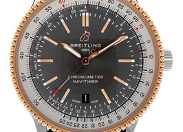 Breitling Navitimer U17326211M1P1 (2023) - Grey dial 41 mm Gold/Steel case