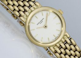 Patek Philippe Calatrava 4706/11 -