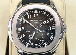 Patek Philippe Aquanaut 5164A-001 (2024) - Zwart wijzerplaat 41mm Staal