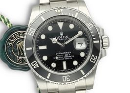 Rolex Submariner Date 116610LN (Onbekend (willekeurig serienummer)) - Zwart wijzerplaat 40mm Staal