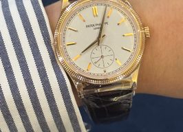 Patek Philippe Calatrava 6119R-001 (2023) - Silver dial 39 mm Rose Gold case