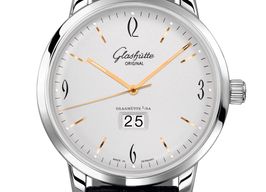 Glashütte Original Sixties Panorama Date 2-39-47-01-02-04 (2024) - Zwart wijzerplaat 42mm Staal