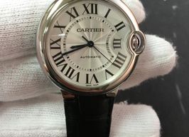 Cartier Ballon Bleu 36mm WSBB0028 (2022) - Zilver wijzerplaat 36mm Staal