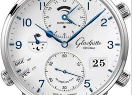 Glashütte Original Senator Cosmopolite 1-89-02-03-02-64 (2023) - Wit wijzerplaat 44mm Staal