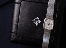 Patek Philippe Golden Ellipse 4107 (1970) - Silver dial 20 mm White Gold case