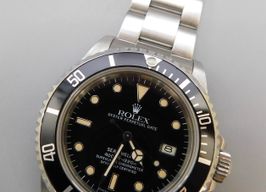 Rolex Sea-Dweller 16660 (1985) - Black dial 40 mm Steel case