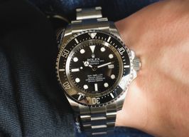 Rolex Sea-Dweller Deepsea 116660 (2010) - Black dial 44 mm Steel case