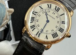 Cartier Ronde Louis Cartier W6800251 (2024) - Zilver wijzerplaat 36mm Roségoud