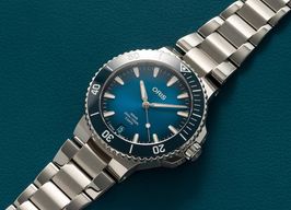 Oris Aquis Date 01 400 7790 4135-07 8 23 02PEB (2024) - Blauw wijzerplaat 44mm Staal