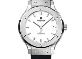 Hublot Classic Fusion 565.NX.2611.RX (2023) - Wit wijzerplaat 38mm Titanium