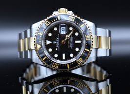 Rolex Sea-Dweller 126603 (2022) - Zwart wijzerplaat 43mm Goud/Staal