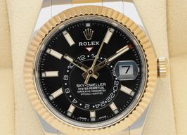 Rolex Sky-Dweller 326933 (2018) - Zwart wijzerplaat 42mm Staal