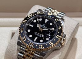 Rolex GMT-Master II 126713GRNR (2024) - Zwart wijzerplaat 40mm Goud/Staal