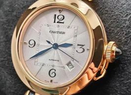 Cartier Pasha WGPA0007 (2023) - Silver dial 41 mm Yellow Gold case